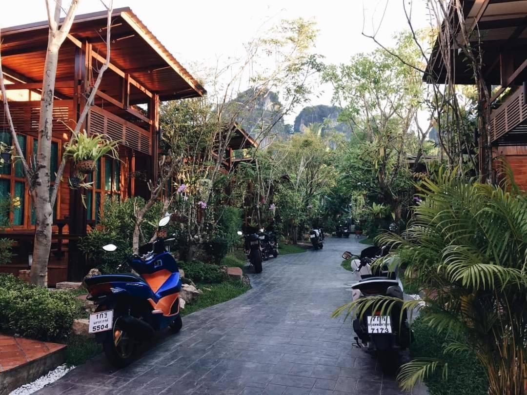 Areeya Phubeach Resort Wooden House บ้านช่องพลี ภายนอก รูปภาพ