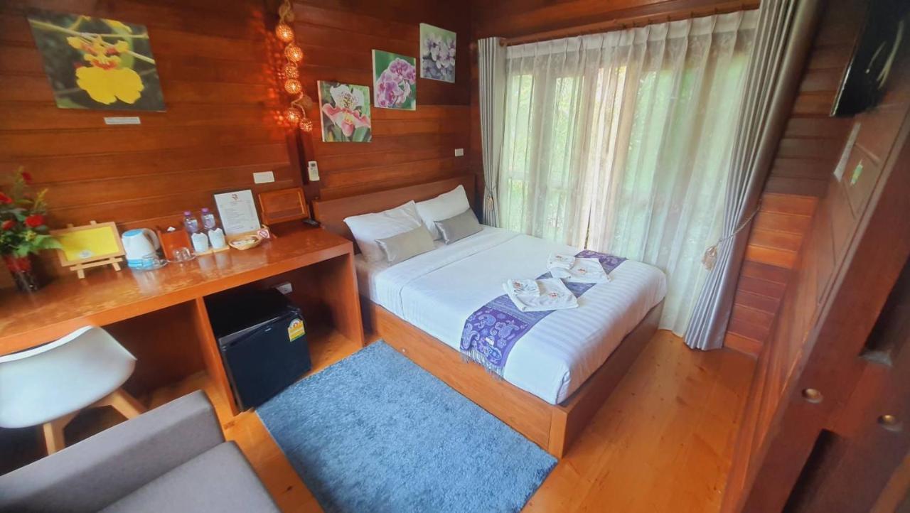 Areeya Phubeach Resort Wooden House บ้านช่องพลี ภายนอก รูปภาพ